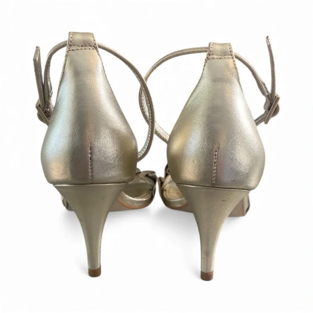 ✨ Lilly Pulitzer Gold Metallic Ankle Strap Heels – Size 7M – Made in Brazil